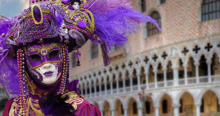 Carnevale 2019 nelle fantastiche città di Venezia, Viareggio e Cento